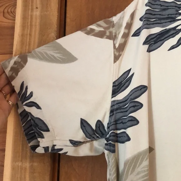 WinterSilks vintage silk Hawaiian style button down collared shirt - Picture 7 of 8